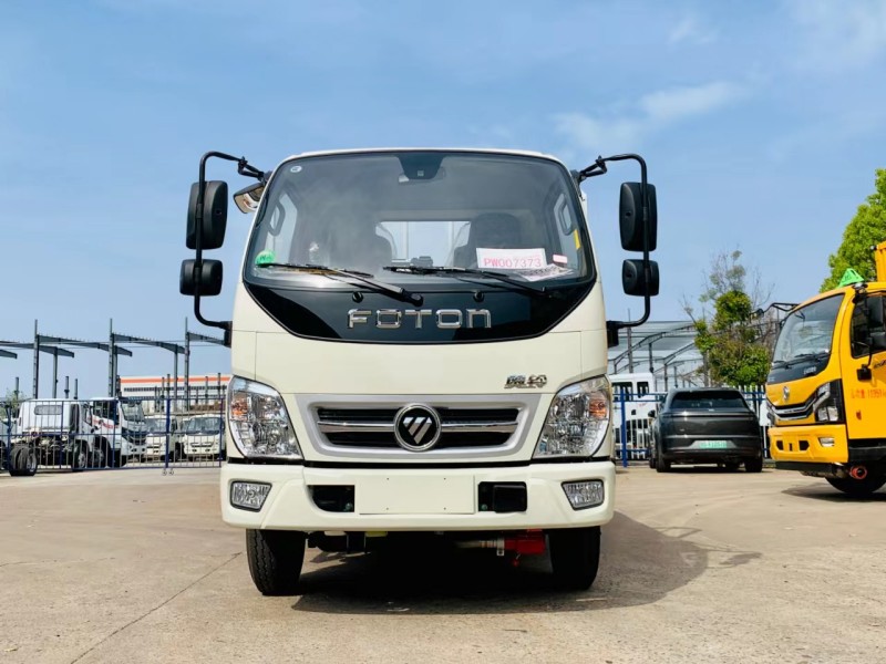 福田奥铃4.1米气瓶运输车