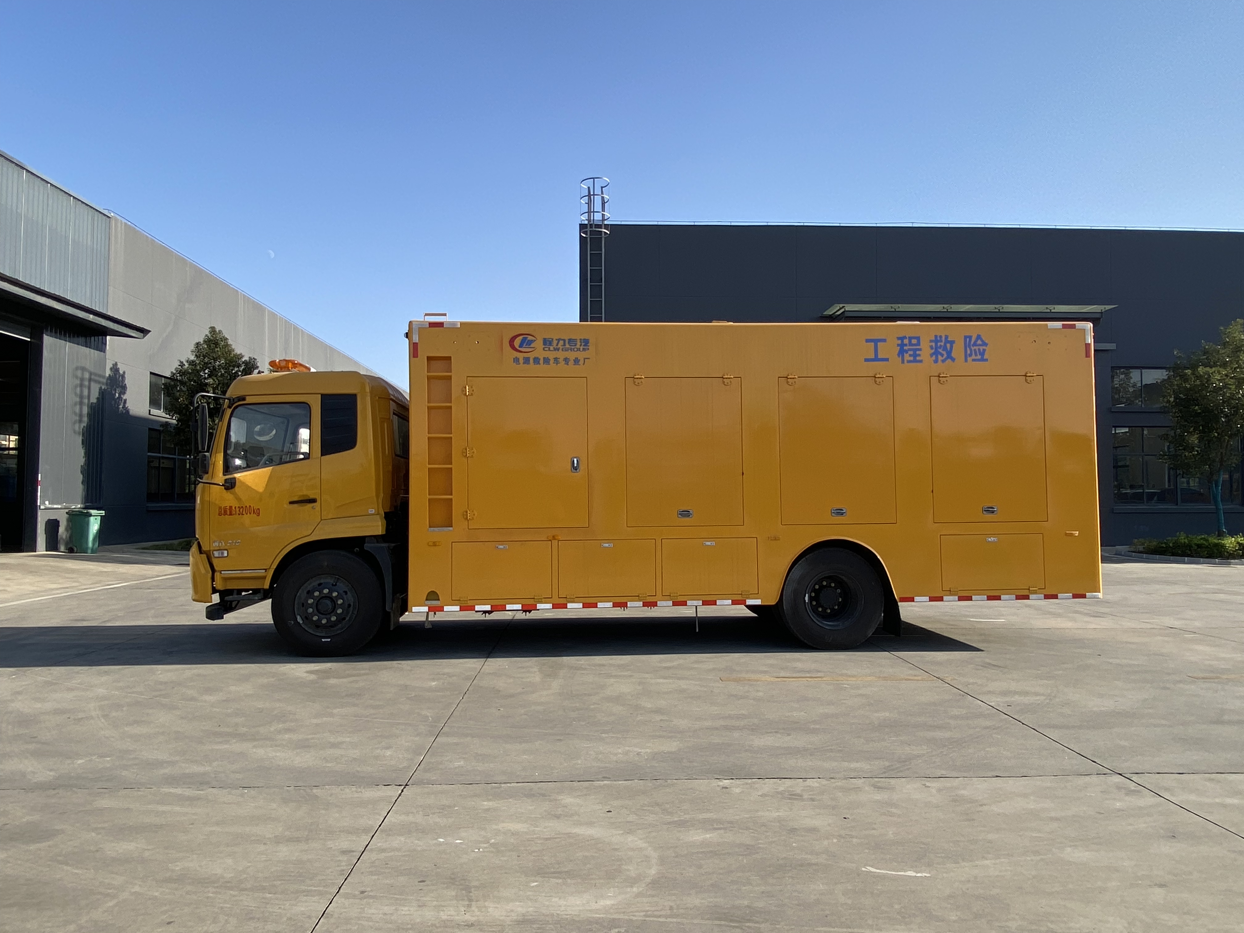 东风天锦3000方排水车(自吸 便携)