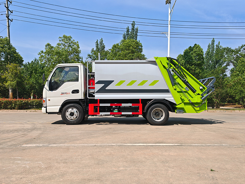 6.5方蓝牌江淮康铃H1压缩垃圾车（全柴150马力）